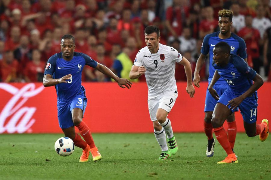 Prancis Menang dramatis Atas Albania