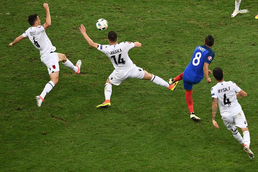 Prancis Menang dramatis Atas Albania