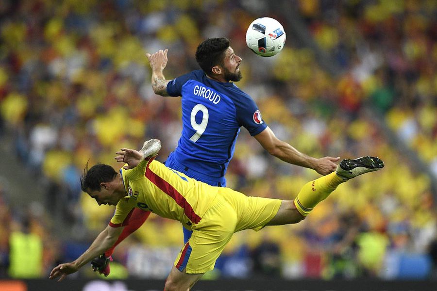 Prancis Menang Dramatis di Laga Pembuka