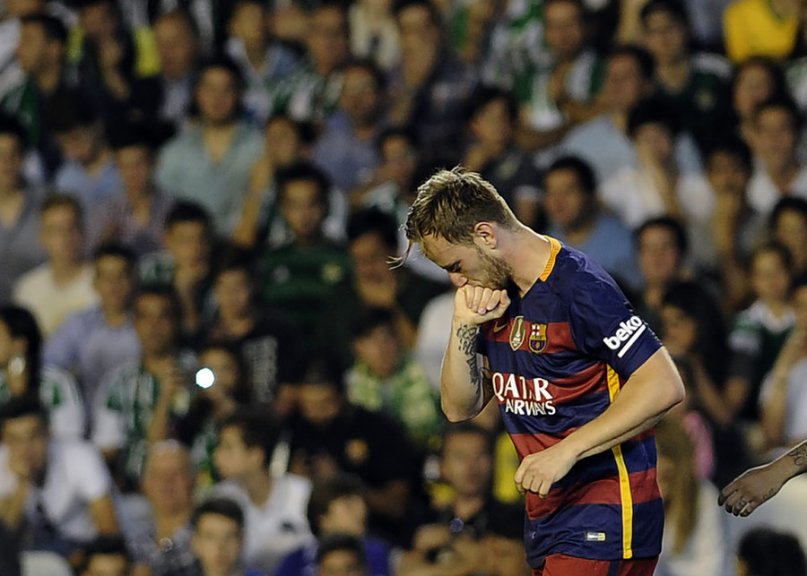 Bungkam Real Betis dan Kembali ke Puncak