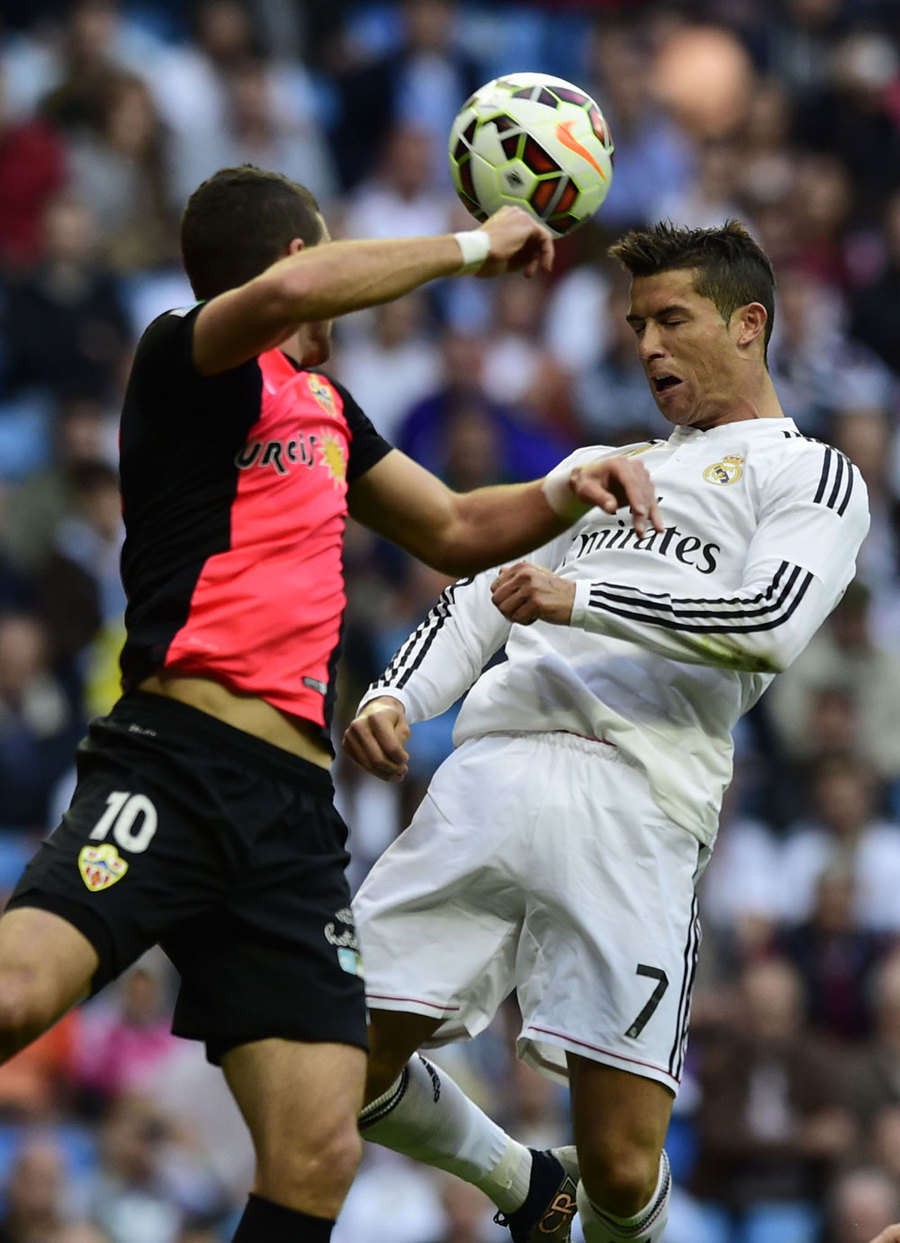 Gilas Almeria, Madrid Tempel Ketat Barcelona