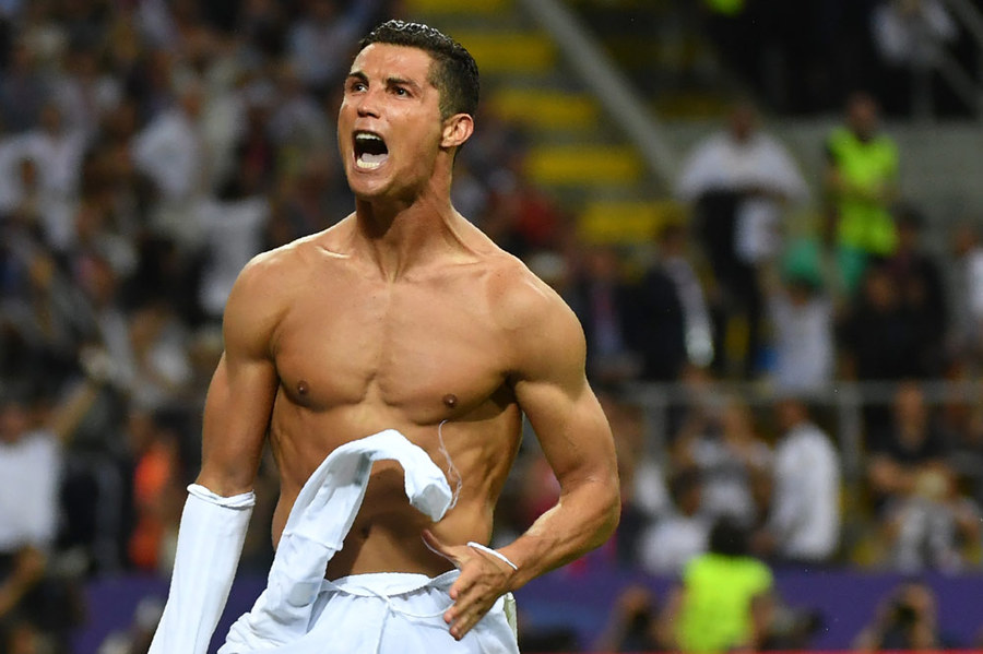 Real Madrid Raih Trofi Liga Champions