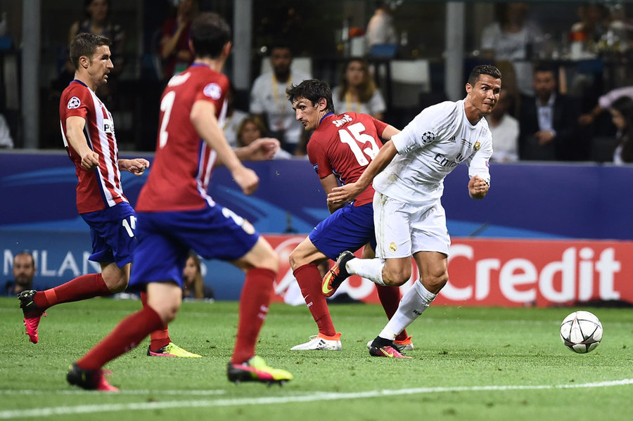 Real Madrid Raih Trofi Liga Champions