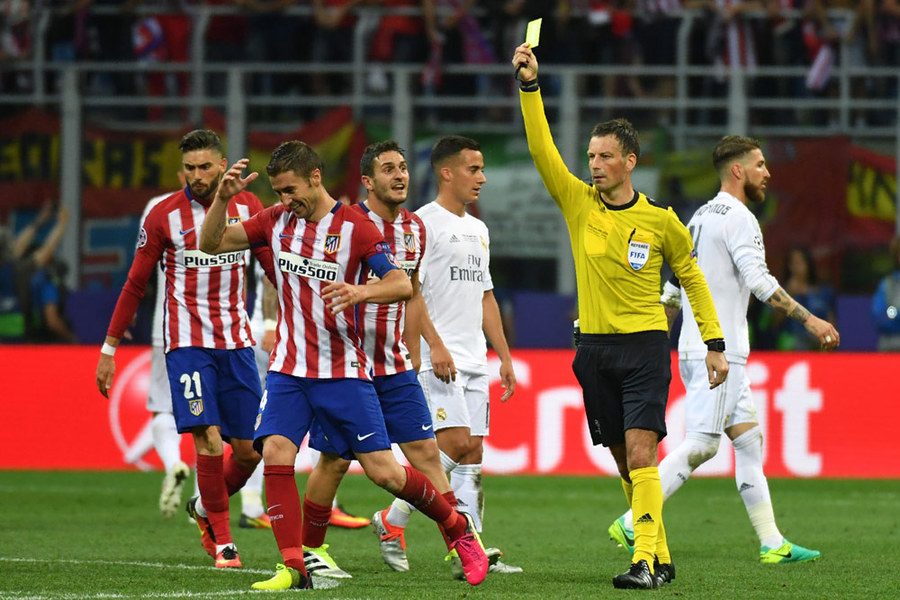 Real Madrid Raih Trofi Liga Champions