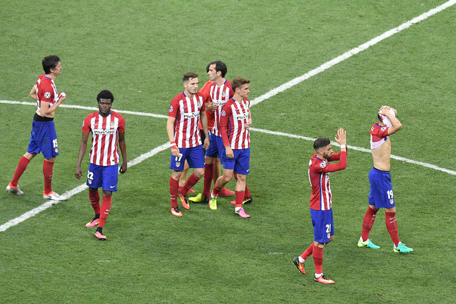 Real Madrid Raih Trofi Liga Champions