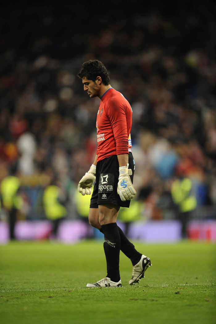 Foto Teror 8 Gol Di Santiago Bernabeu Bola Net