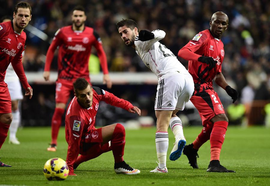 Madrid Bayar Mahal Kemenangan Atas Sevilla
