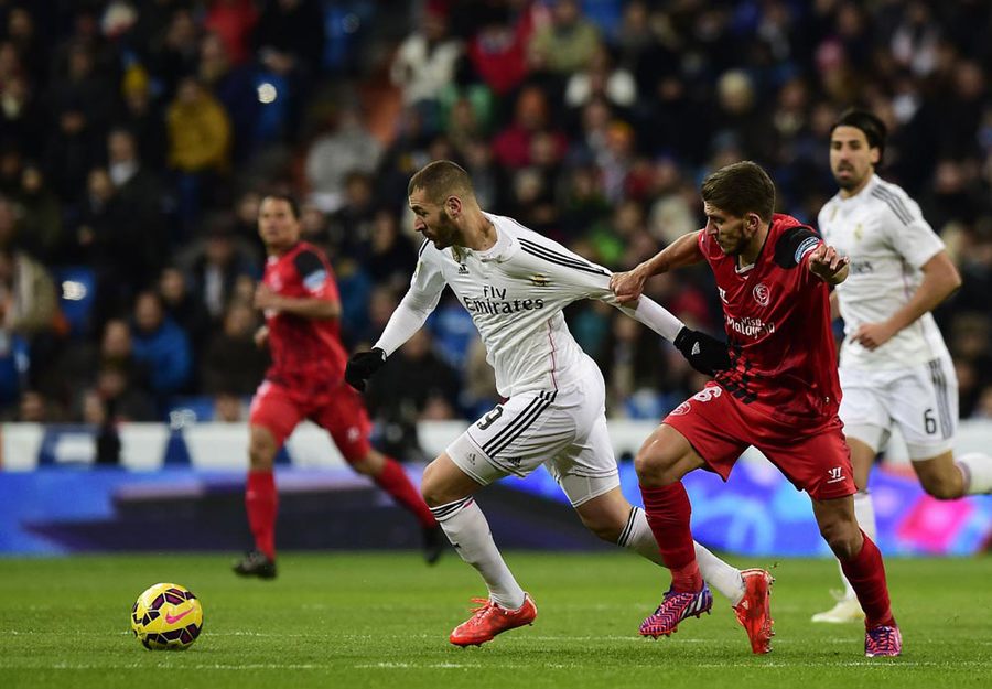Madrid Bayar Mahal Kemenangan Atas Sevilla