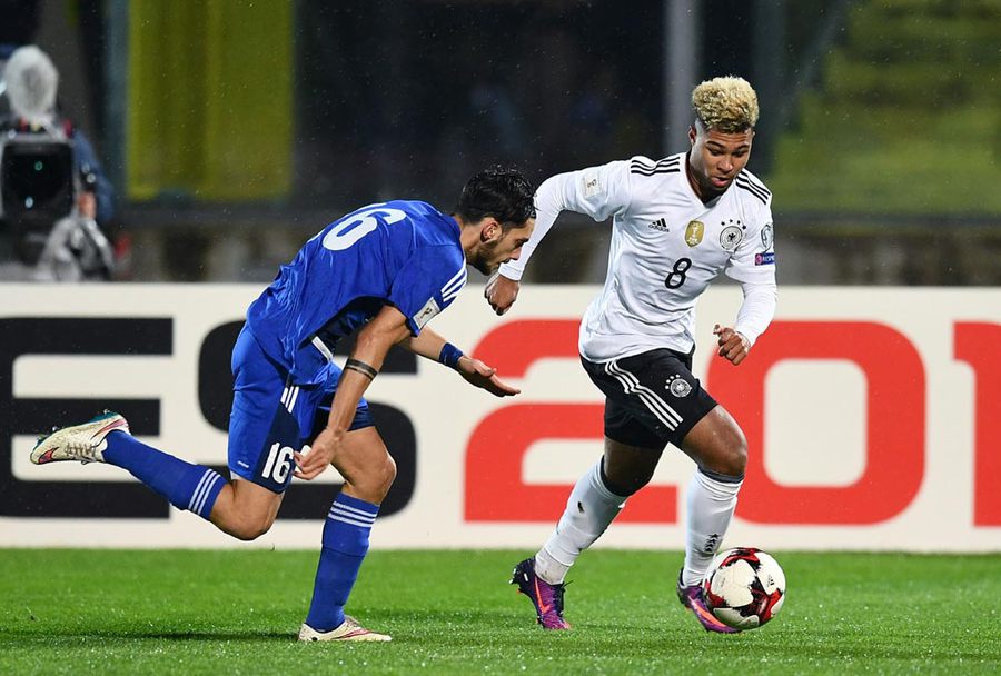 Hattrick Gnabry, Jerman Bantai San Marino