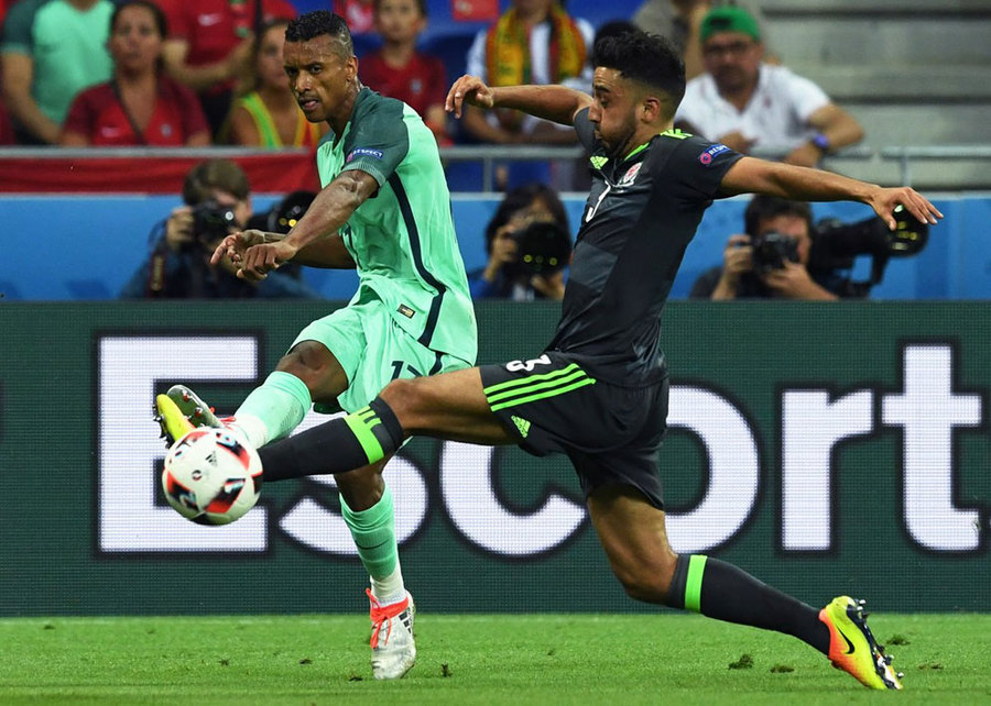 Ronaldo Pimpin Portugal ke Final