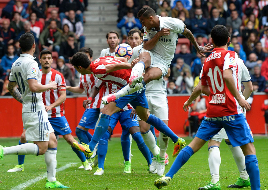 Tanpa BBC, Madrid Susah Payah Tundukkan Sporting