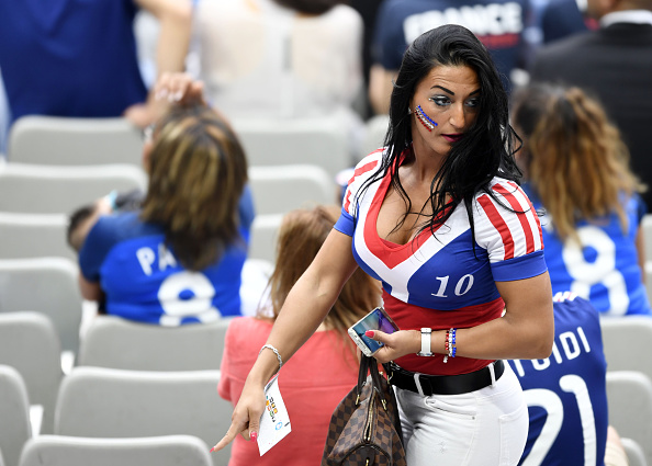 Kompilasi Suporter Cantik dan Seksi di Gelaran Euro 2016