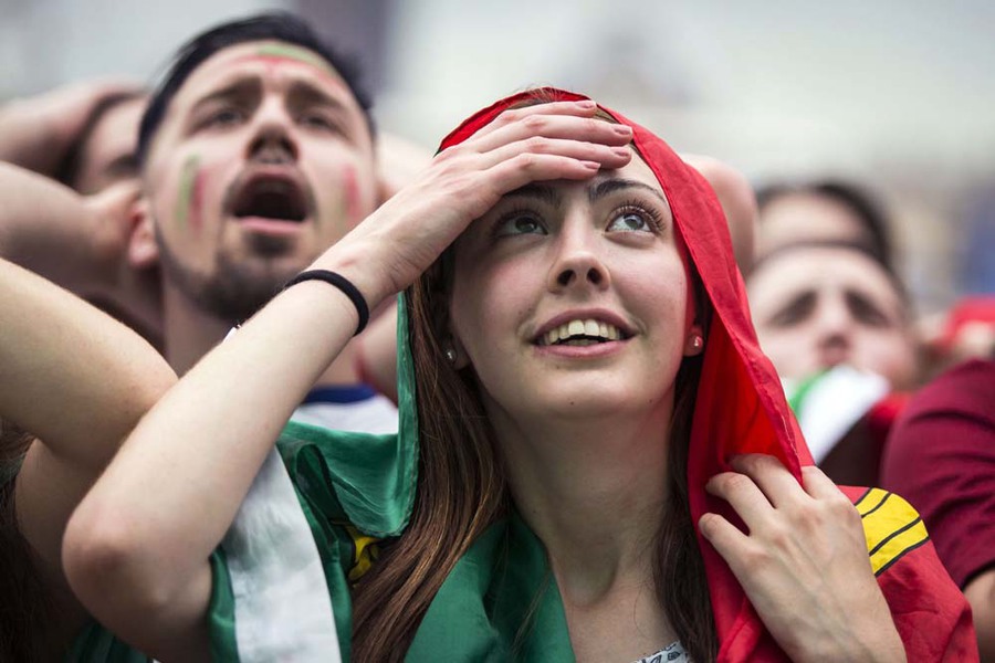 Kompilasi Suporter Cantik dan Seksi di Gelaran Euro 2016