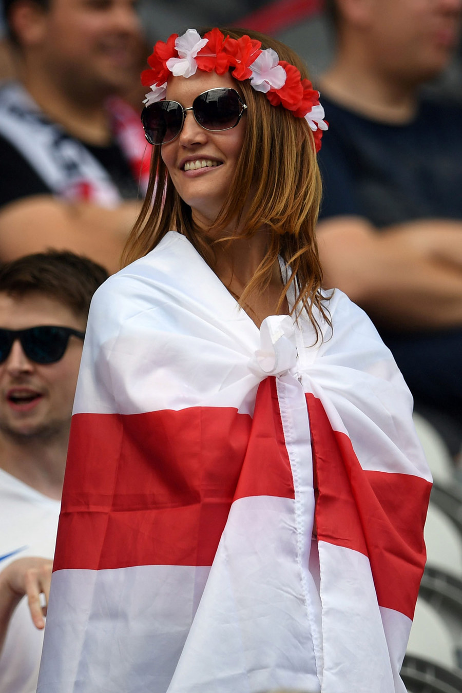 Kompilasi Suporter Cantik dan Seksi di Gelaran Euro 2016