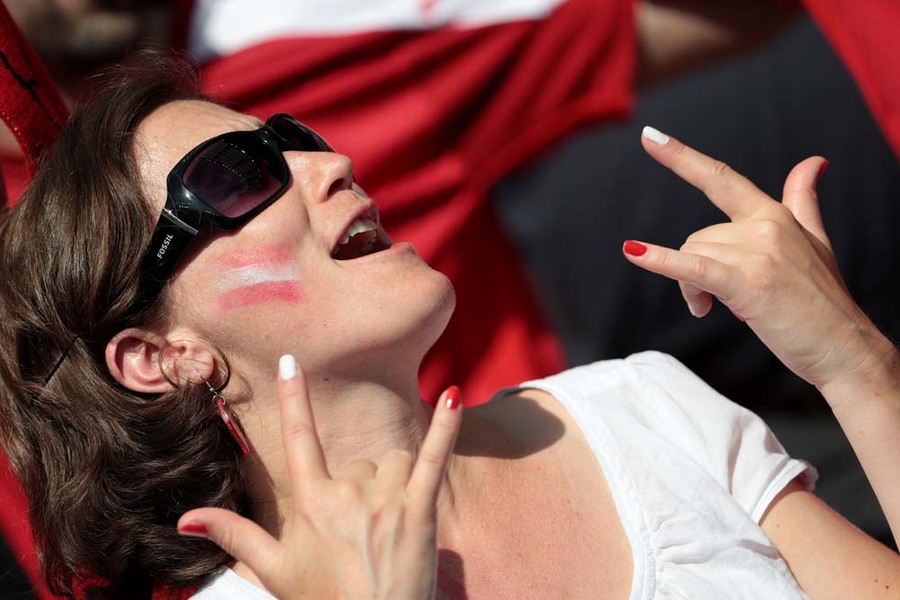 Kompilasi Suporter Cantik dan Seksi di Gelaran Euro 2016