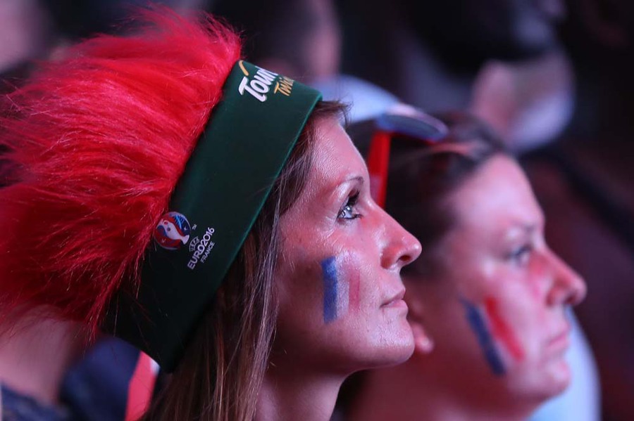 Kompilasi Suporter Cantik dan Seksi di Gelaran Euro 2016