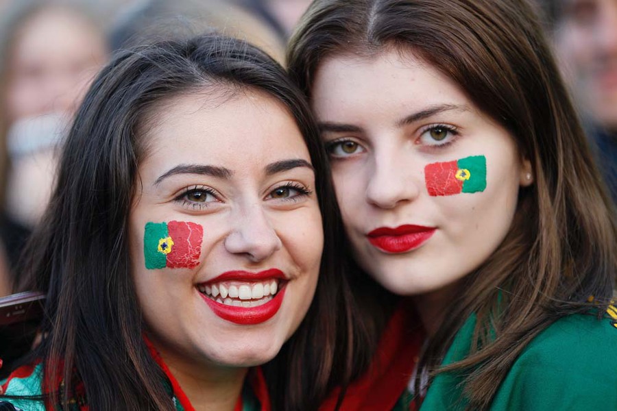 Kompilasi Suporter Cantik dan Seksi di Gelaran Euro 2016