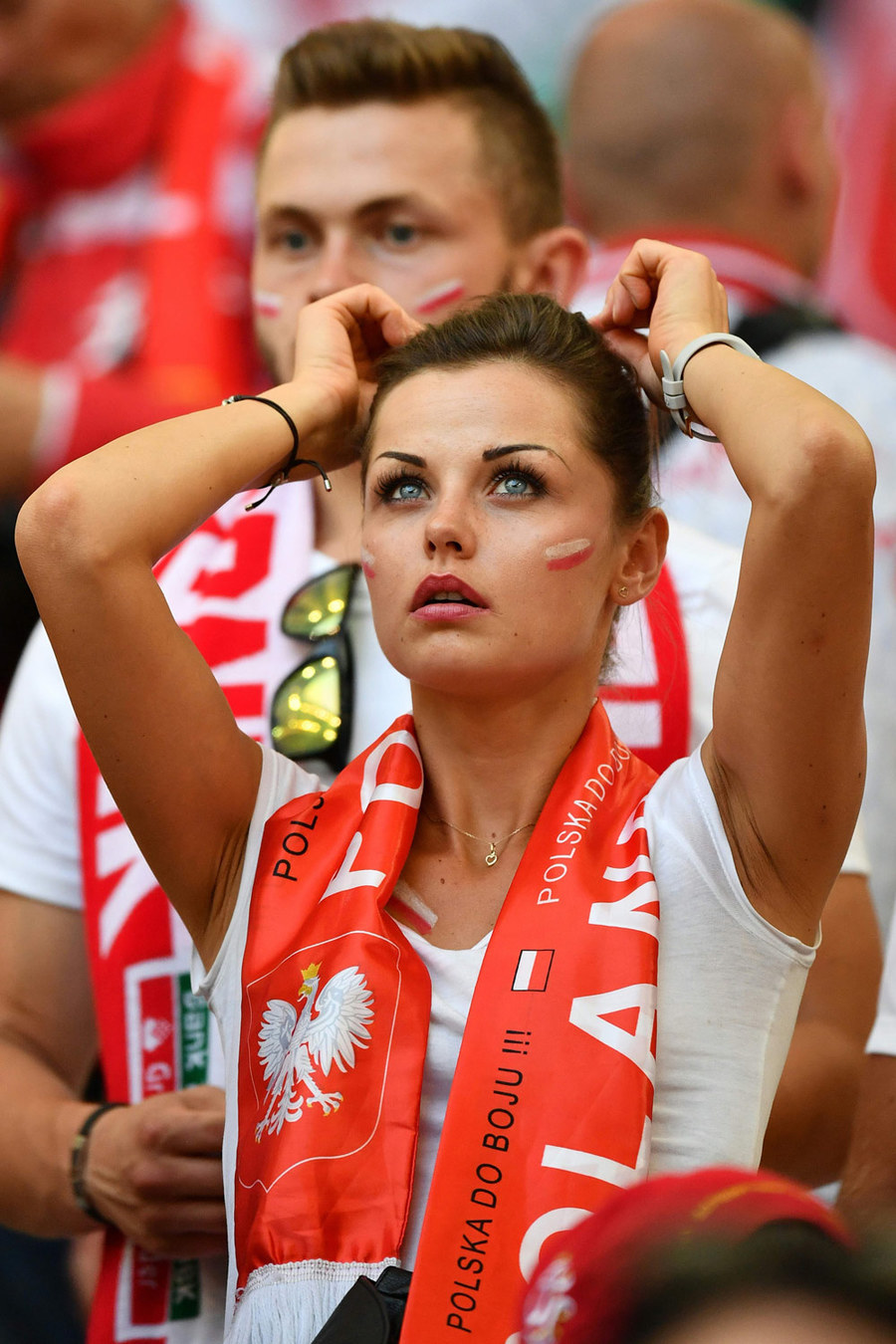 Kompilasi Suporter Cantik dan Seksi di Gelaran Euro 2016