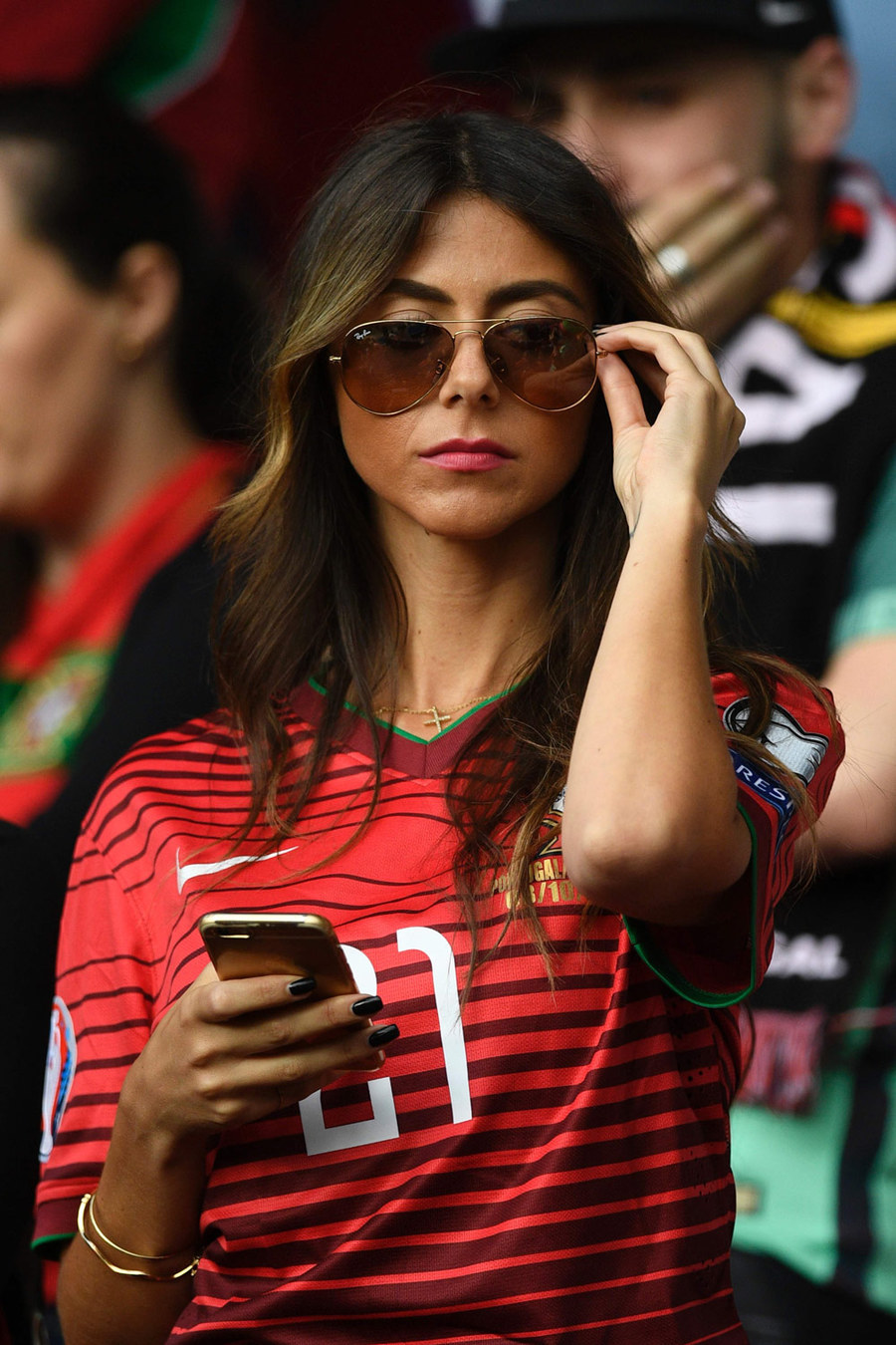 Kompilasi Suporter Cantik dan Seksi di Gelaran Euro 2016