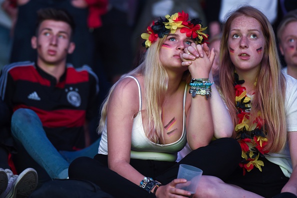 Kompilasi Suporter Cantik dan Seksi di Gelaran Euro 2016