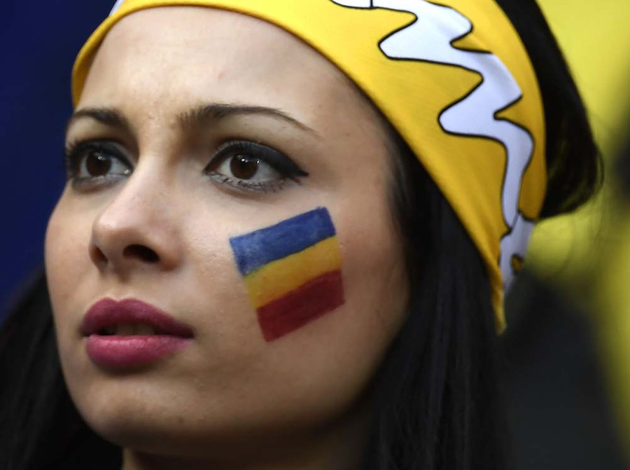 Kompilasi Suporter Cantik dan Seksi di Gelaran Euro 2016