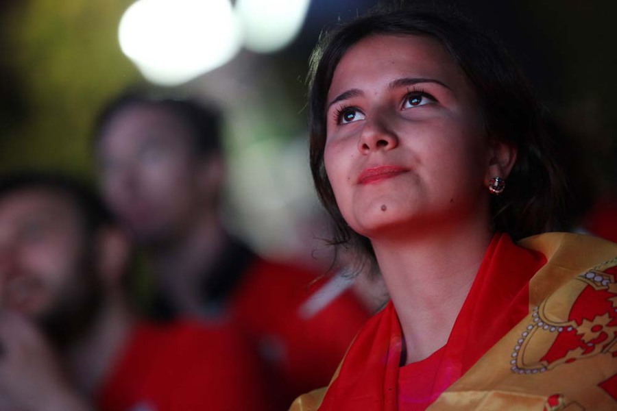 Kompilasi Suporter Cantik dan Seksi di Gelaran Euro 2016