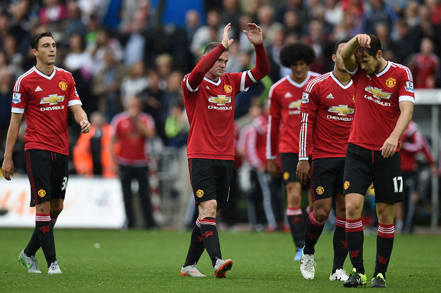 Swansea Sukses Kandaskan Man United