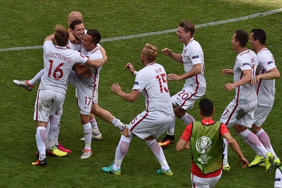 Drama Penalti, Polandia Langkahi Swiss