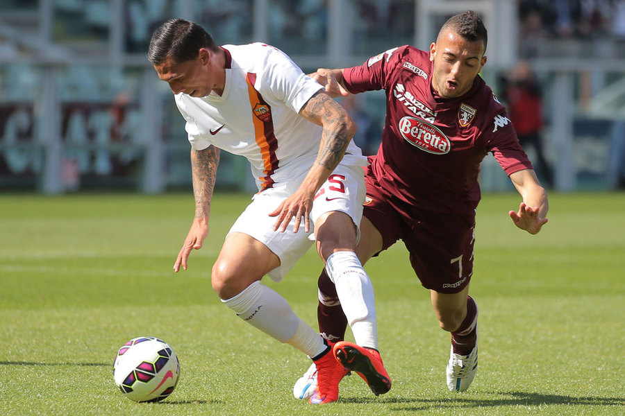 Ditahan Torino, Roma Melorot