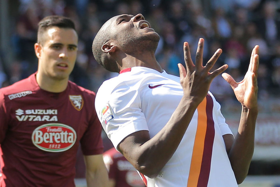 Ditahan Torino, Roma Melorot