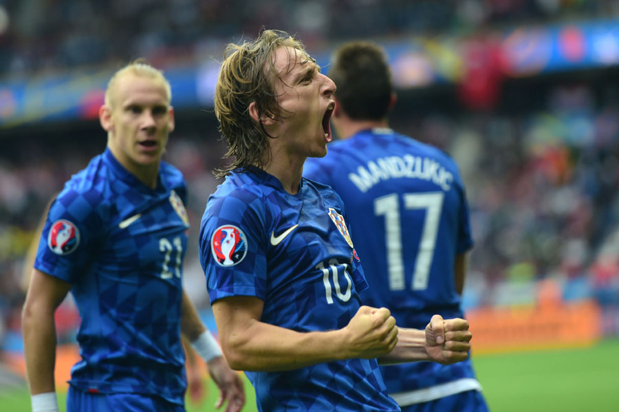 Roket Spektakuler Luka Modric Segel 3 Poin Pertama Kroasia