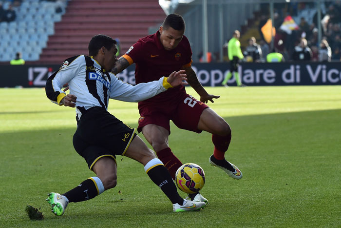 Gol Kontroversi Astori Menangkan Roma di Friuli