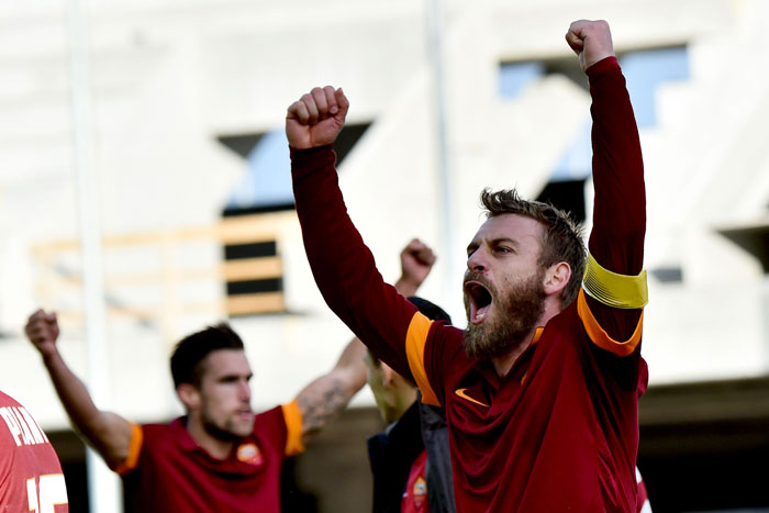 Gol Kontroversi Astori Menangkan Roma di Friuli