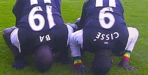Trio Muslim Newcastle United