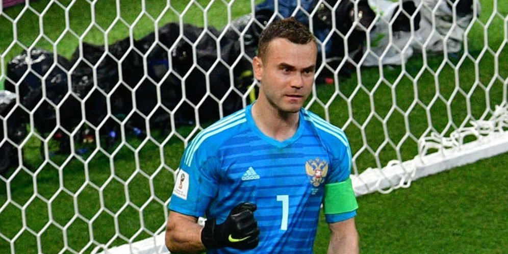 Igor Akinfeev (Rusia)