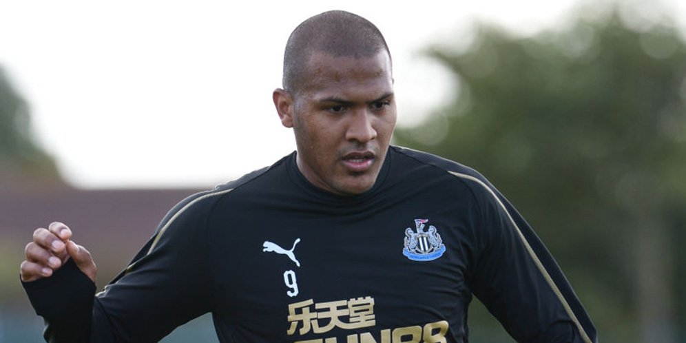Salomon Rondon (Newcastle)