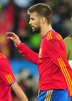 Gerard Pique (c) AFP