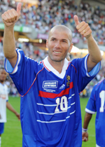 Zinedine Zidane (c) AFP