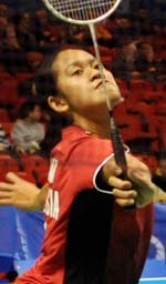 Aprilia Yuswandari (c) AFP