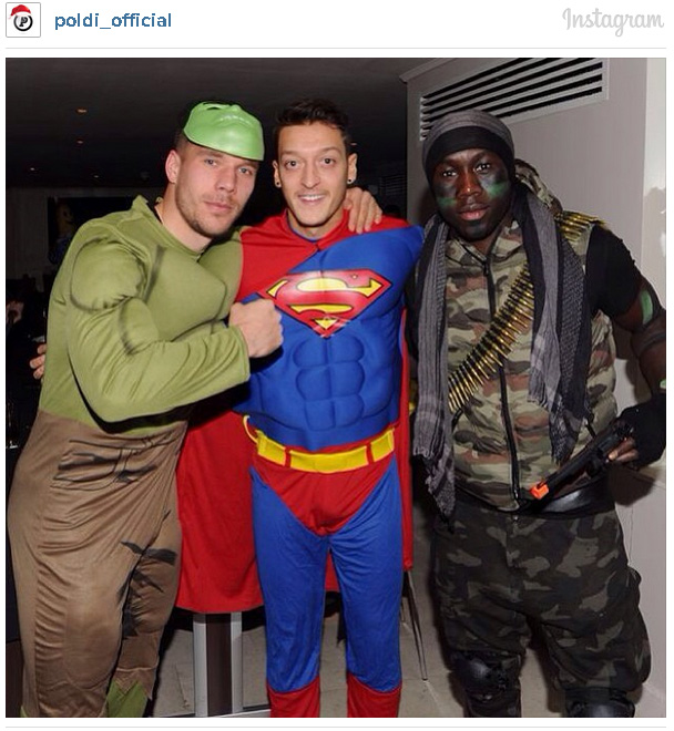 Ozil Jadi Superman, Ramsey Jadi Rambo - Bola.net