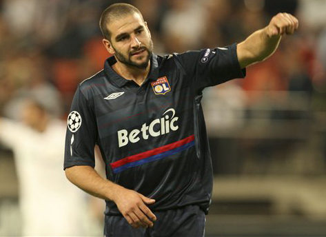 Hattrick Pembuktian Lopez 
