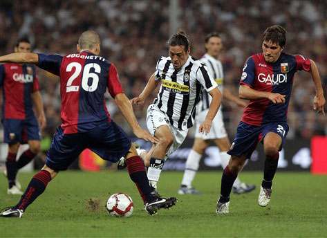 Review: Juve Tertahan di Genoa Review: Juve Tertahan di Genoa