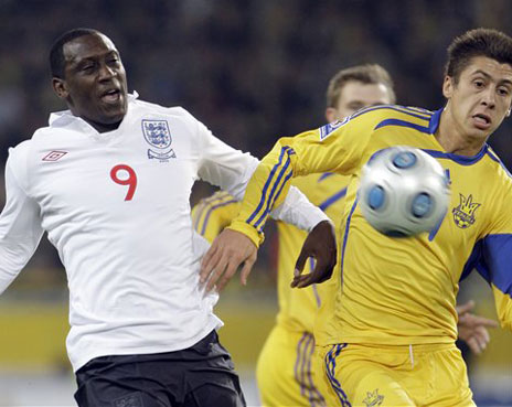 Barry: Tinggalkan Villa, Heskey!