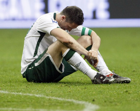 Media Kecam Prancis, Puji Irlandia Media Kecam Prancis, Puji Irlandia