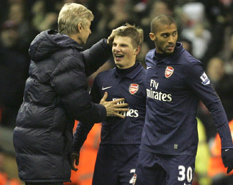 Wenger: Kalian Tak Pantas Berkostum Arsenal! Wenger: Kalian Tak Pantas Berkostum Arsenal!