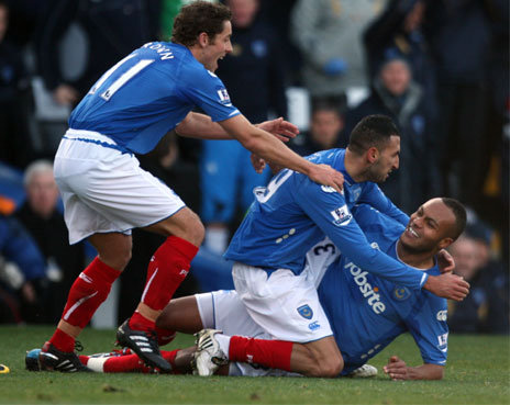 Review: Portsmouth Bekuk The Reds Review: Portsmouth Bekuk The Reds