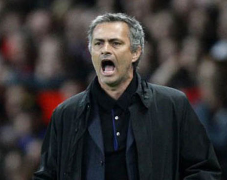 Mourinho: Pilih Saya Atau Balotelli?