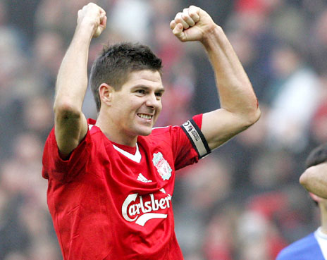 Gerrard Incar Tiga Besar