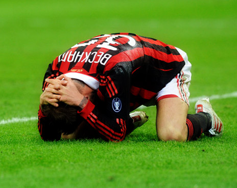 Karir Beckham Terancam Berakhir! Karir Beckham Terancam Berakhir!