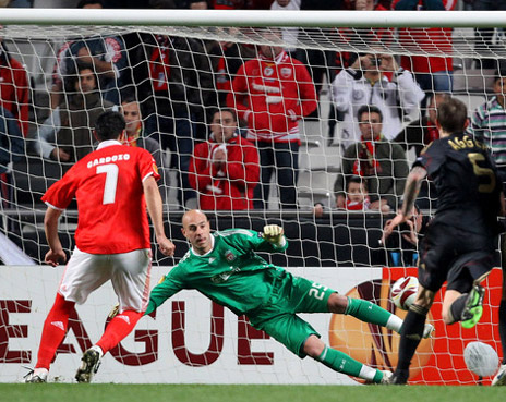 Review: Dua Penalti Kubur Liverpool